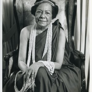 Hoke Elenor Hiram Portrait 399.jpg