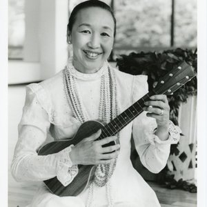 Nishi Carolee 5x7 Portrait 421.jpg